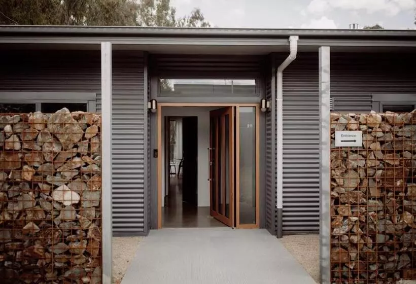 Aamiaismajoitus (B&B) Tocumwal Chocolate School