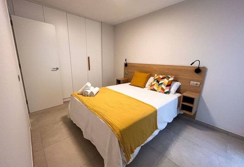 Canteras Urban Beach