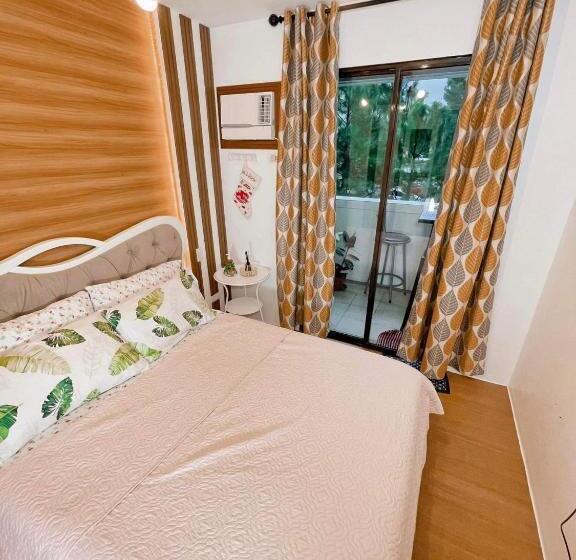 Cozyvilla At Pine Suites Tagaytay 2br Or Studio With Free Parking