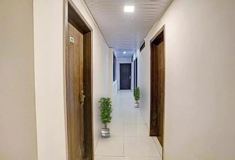Flagship Hotel New Punjab Lodging
