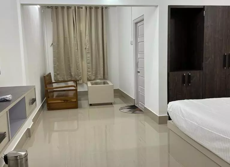 ホテル Anne Ziro