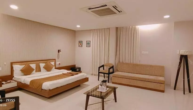 Hotel Darshan Inn