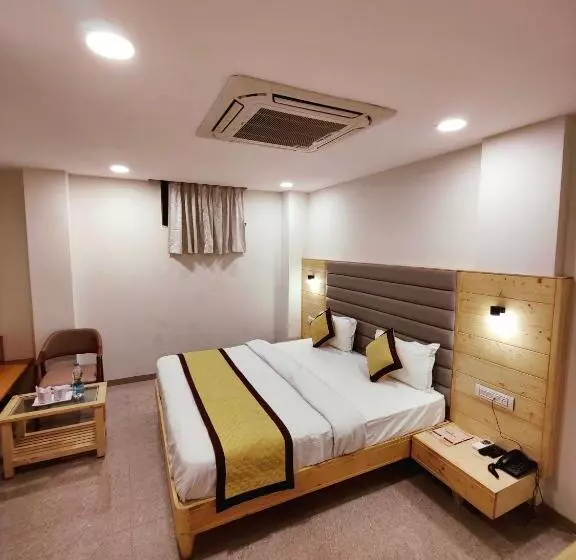 Hotel Darshan Inn
