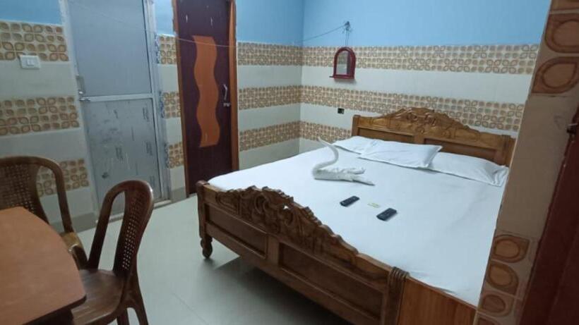Hotel Goroomgo Chemistrica Digha