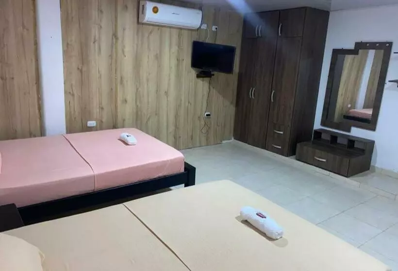 ホテル Posada Turística Marova