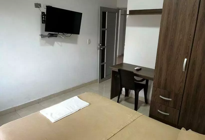 ホテル Posada Turística Marova