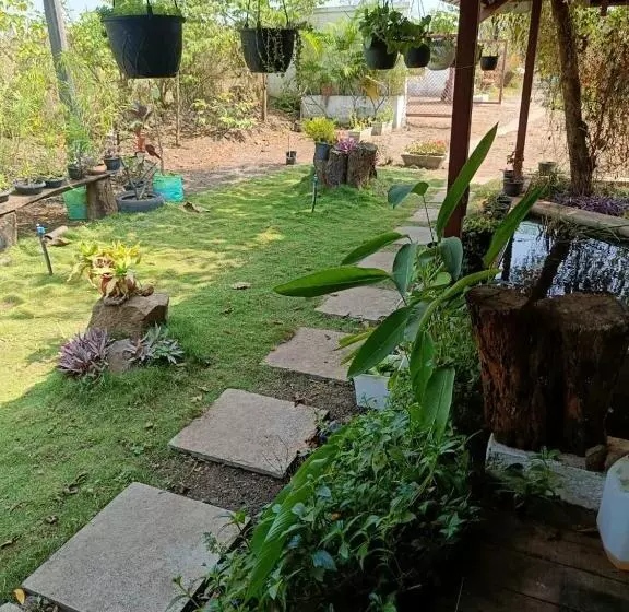 ホテル Osaree Agro And Art Hub