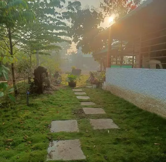 ホテル Osaree Agro And Art Hub