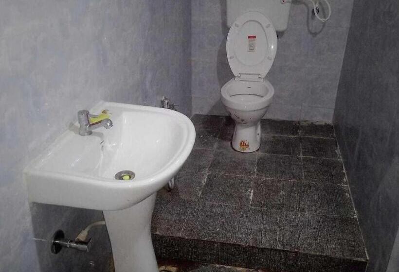 فندق Oyo 70405 K