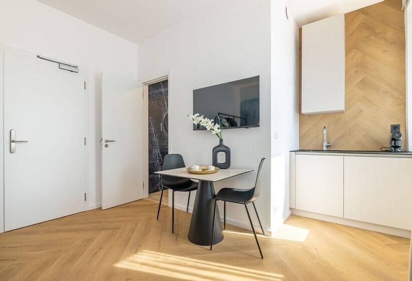 בית מלון כפרי Resort český Les