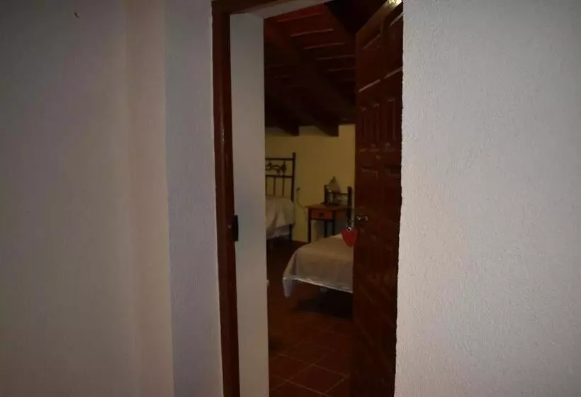 ホテル Rural El Refugio De Los Templarios