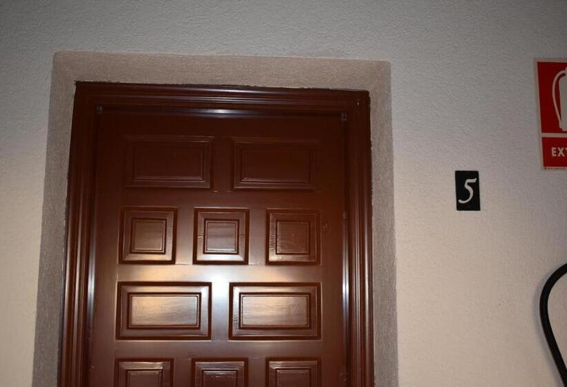 Отель Rural El Refugio De Los Templarios