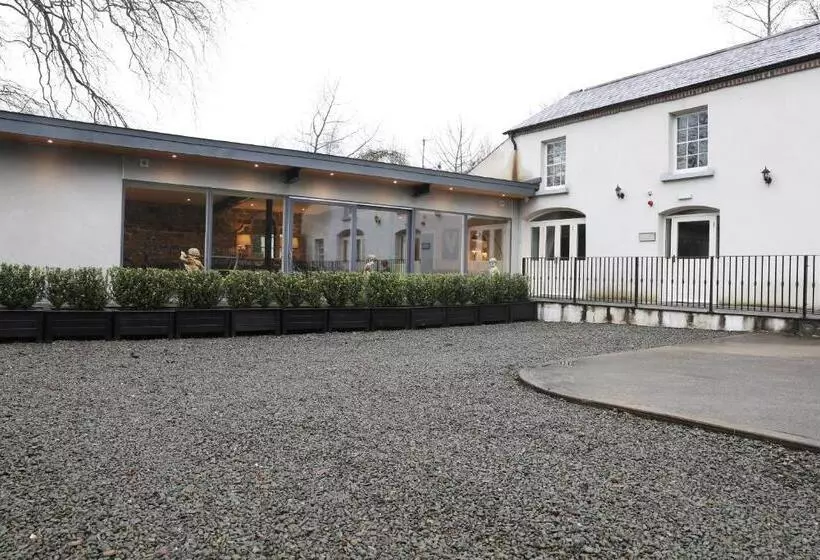 ペンション Boyne House Slane