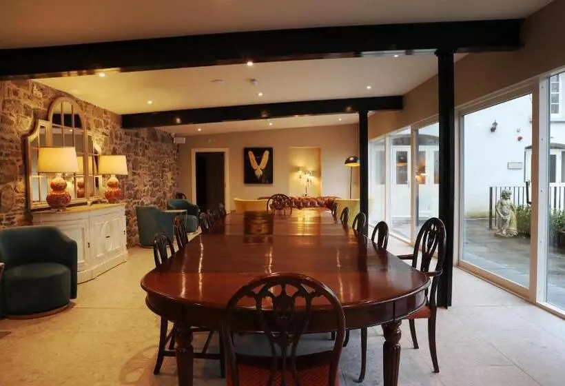 ペンション Boyne House Slane