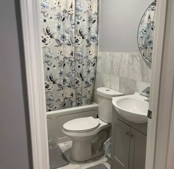 پانسیون Brand New Luxury Rooms Near Downtown Boston