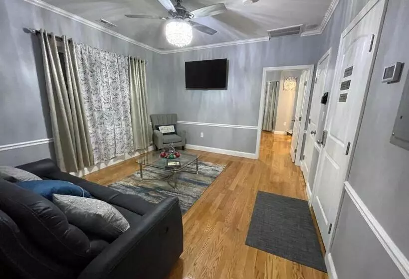 پانسیون Brand New Luxury Rooms Near Downtown Boston