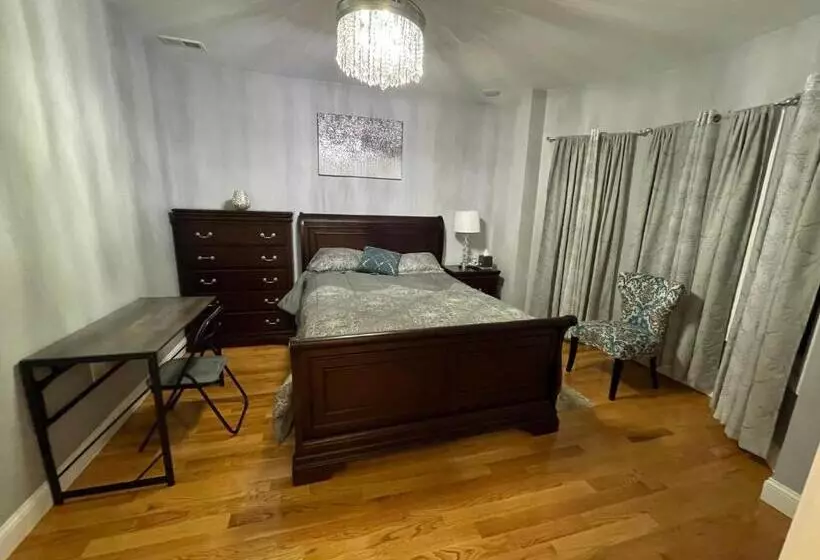 پانسیون Brand New Luxury Rooms Near Downtown Boston
