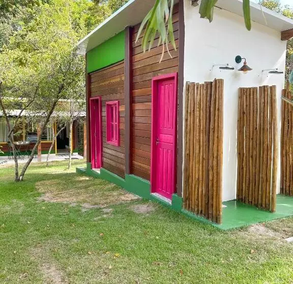 ペンション Chalés Mata Da Praia Corumbau