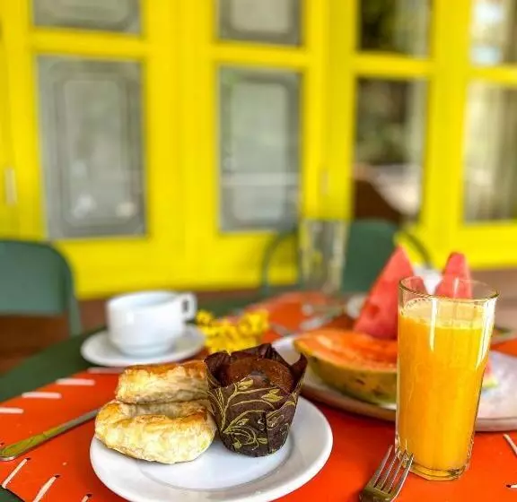 ペンション Chalés Mata Da Praia Corumbau