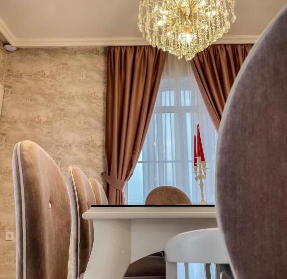 פנסיון Diamond Villas