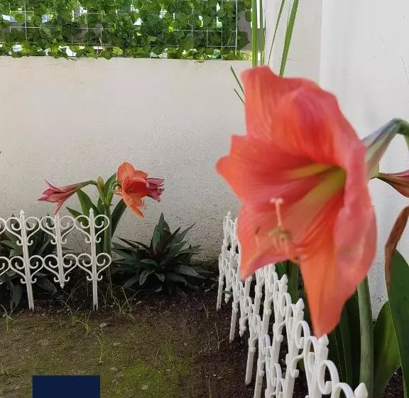 Majatalo Stellka Cheerful 2br Townhouse Near The Beach And City