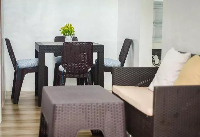 Majatalo Stellka Cheerful 2br Townhouse Near The Beach And City