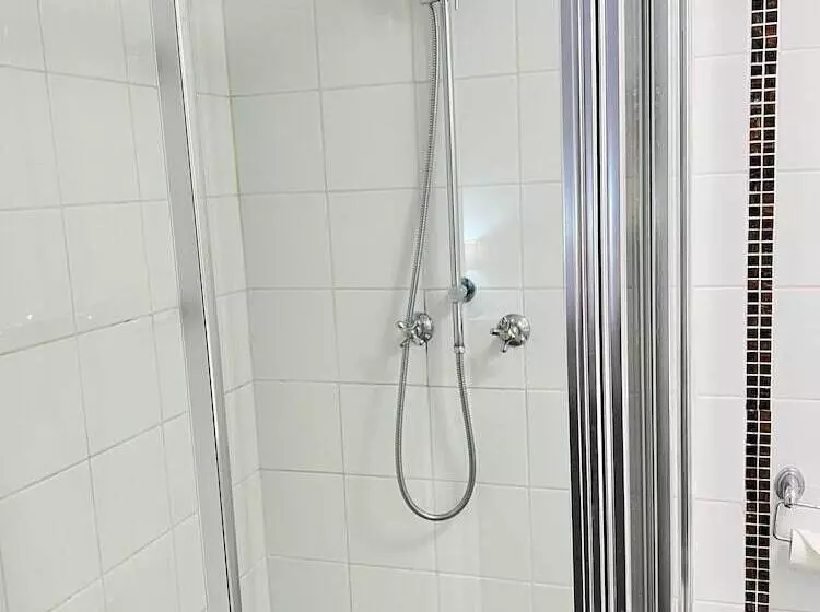 Majatalo Sunny Rooms Mascot