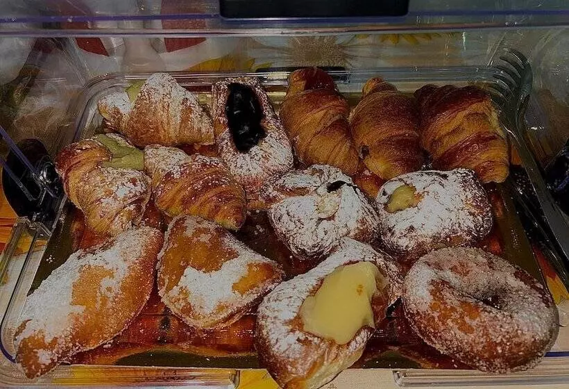 تختخواب و صبحانه Tra L Etna E Il Mare Via Oberdan