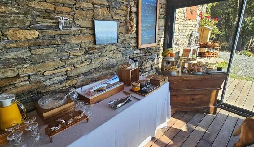 ベッドアンドブレックファースト Domaine Colonna Santini ,chambre D Hôtes Piscine, Sauna, Spa