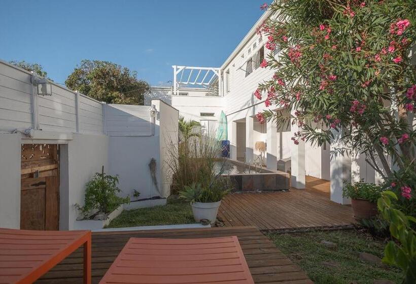 تختخواب و صبحانه La Kazaka Terre Sainte