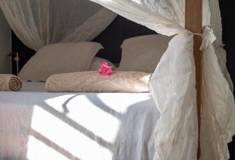 تختخواب و صبحانه La Kazaka Terre Sainte