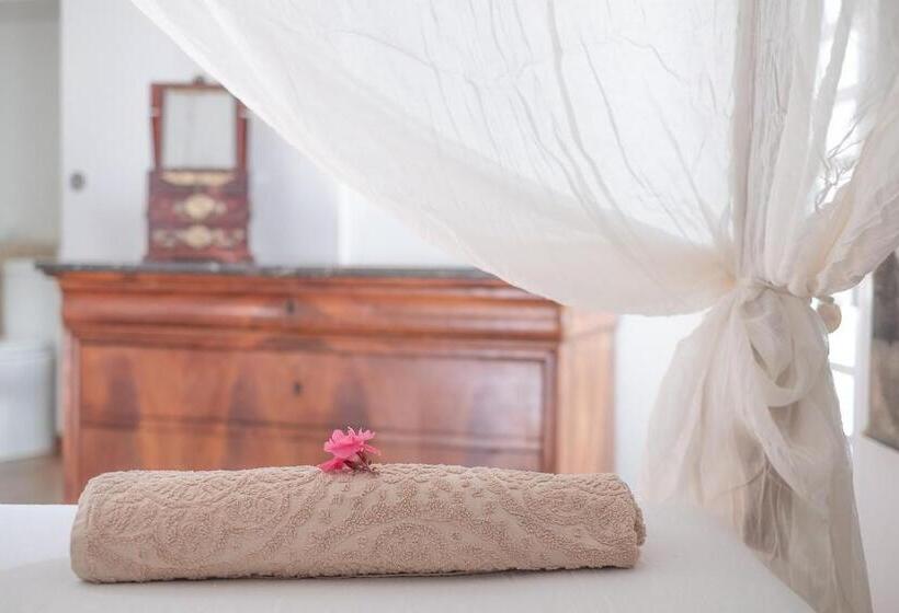 تختخواب و صبحانه La Kazaka Terre Sainte