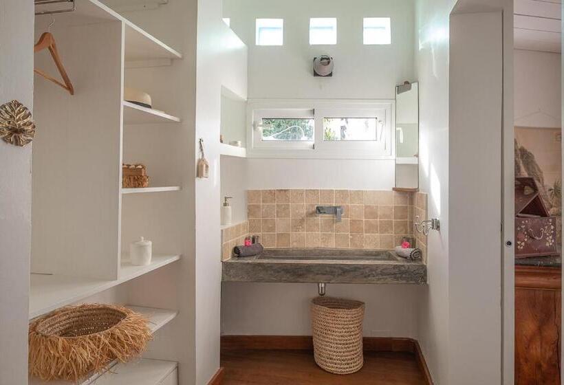 تختخواب و صبحانه La Kazaka Terre Sainte