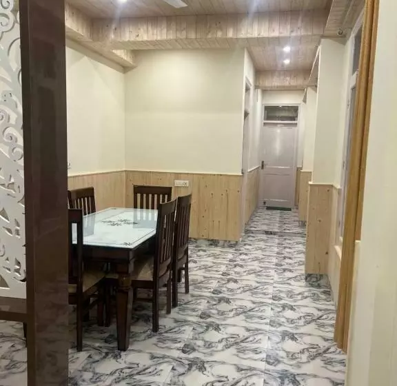 Bed & Breakfast Samarth