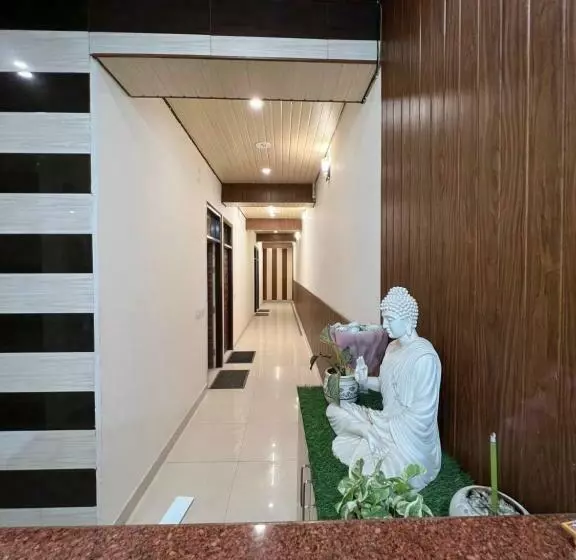 Bed & Breakfast Samarth