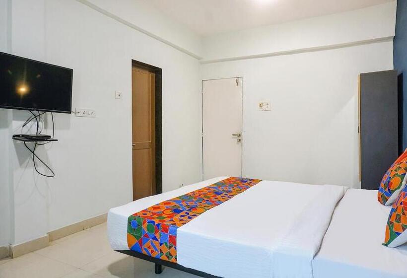 Fabhotel Silver Oak   Nr Pune International Airport