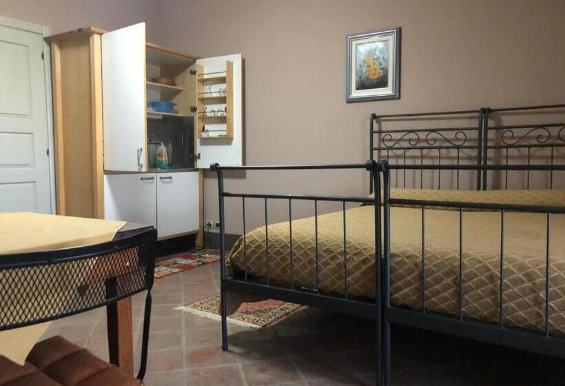 ホテル Agriturismo La Longa