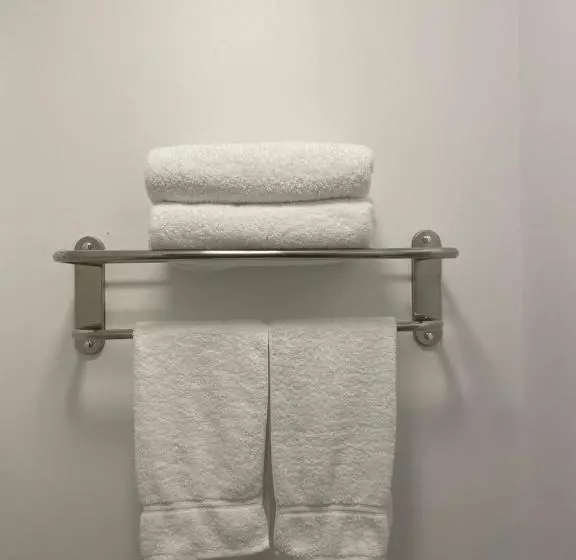 Hotelli Anavada Inn & Suites   Grande Prairie