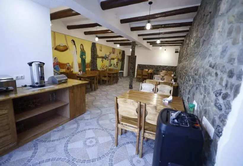 هتل Angine Resort