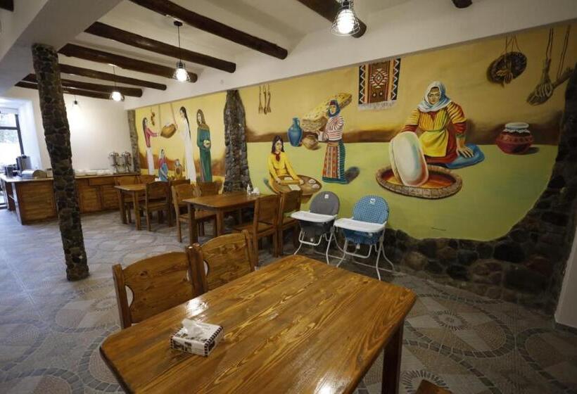 酒店 Angine Resort