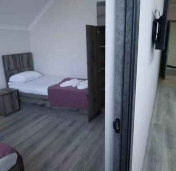 هتل Angine Resort