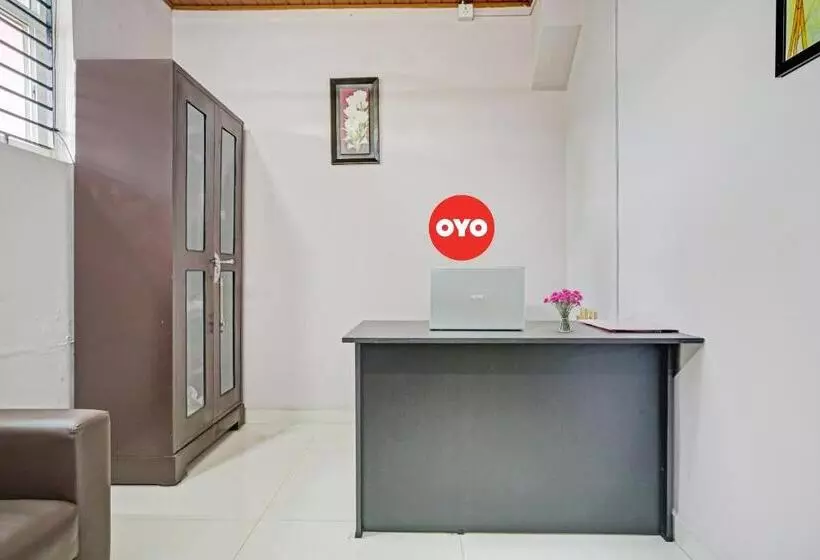 هتل Flagship Lake View Residency