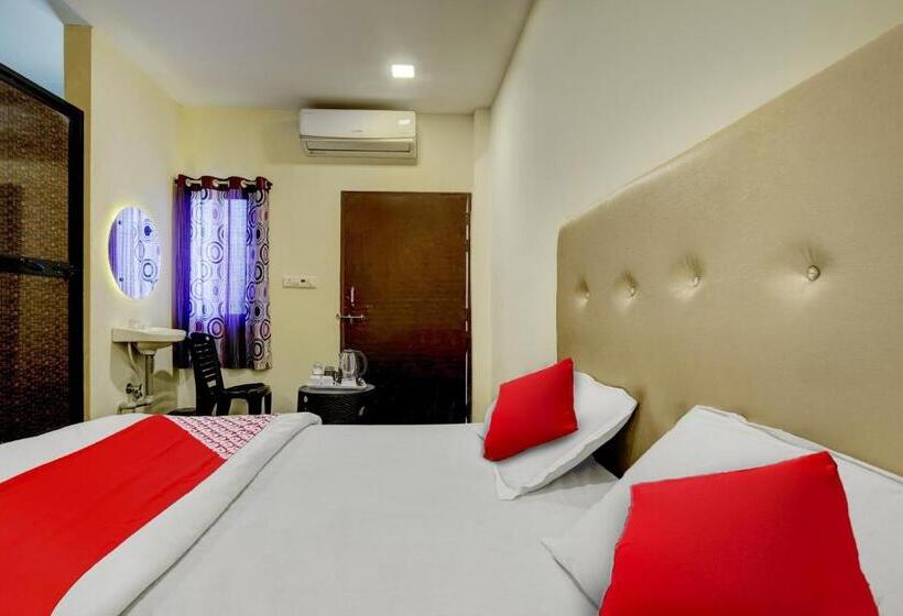 Hotel Flagship The Chirag Resort