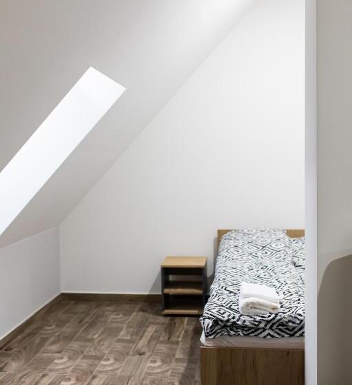 فندق Restauracja Biały Kruk