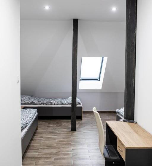 فندق Restauracja Biały Kruk