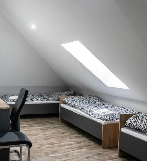 فندق Restauracja Biały Kruk