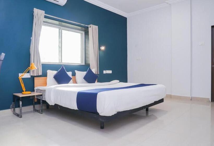 Fabhotel Silver Oak   Nr Pune International Airport