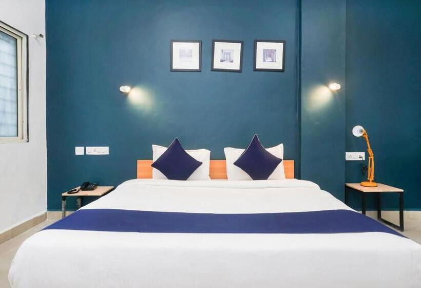 Fabhotel Silver Oak   Nr Pune International Airport