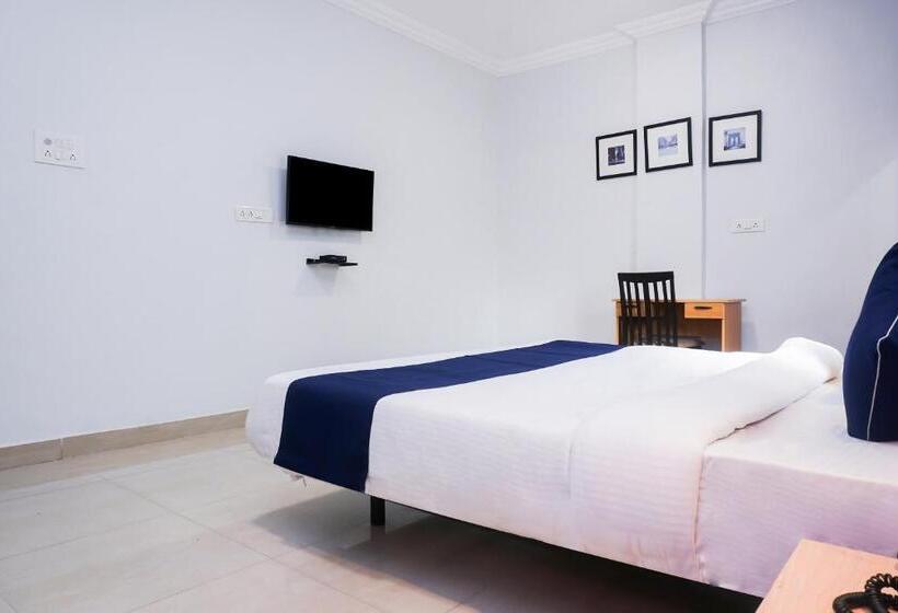 Fabhotel Silver Oak   Nr Pune International Airport