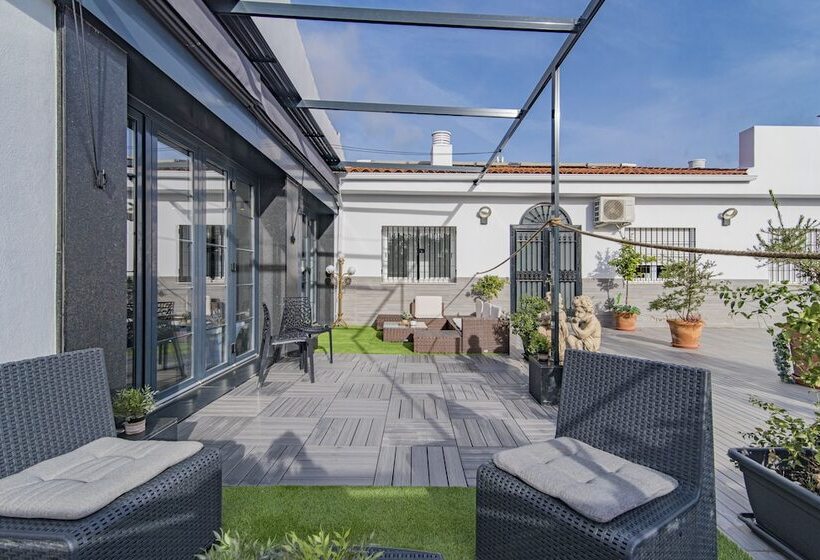 Отель Vesci Faventia